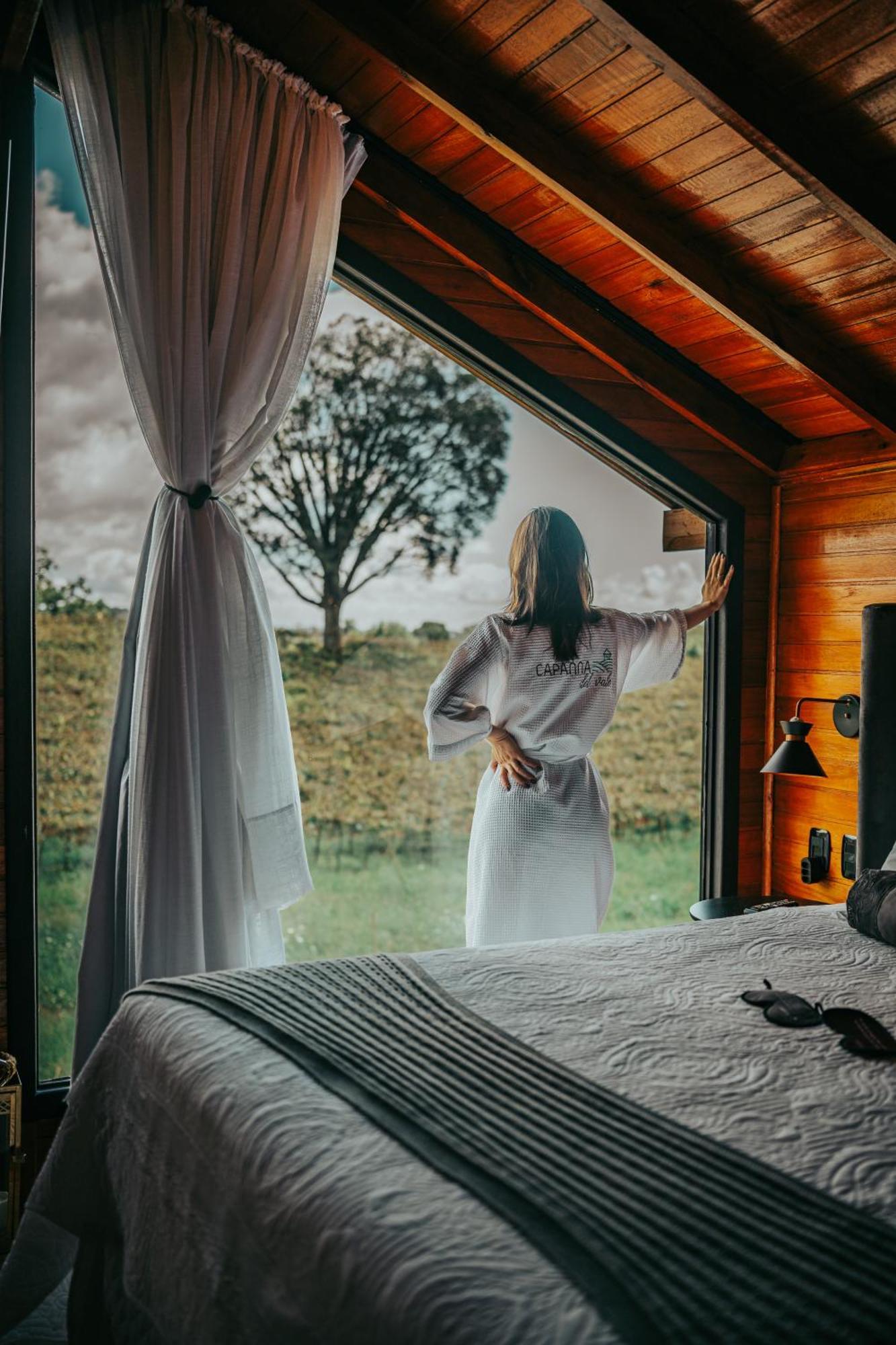 Capanna Del Vale - Um Refugio No Vale Dos Vinhedos Com Experiencia Exclusiva De Degustacao Na Vinicola Dom Candido Bento Goncalves Bagian luar foto
